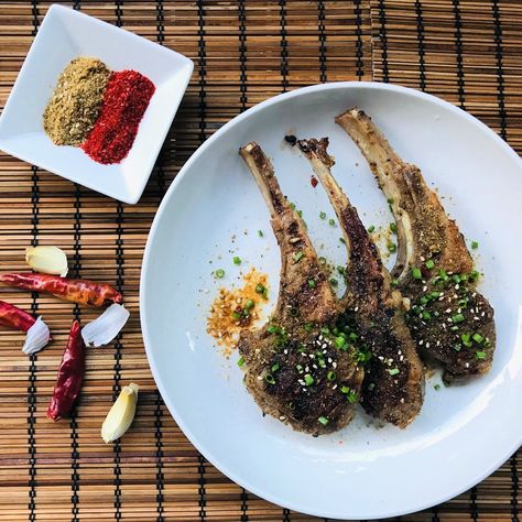 Learn the secret magical blend of spices that make this Xi’an style cumin lamb chop so irresistibly delicious! Cumin Lamb Chops, Baby Lamb Chops, Cumin Recipes, Chicken Wing Recipes Fried, Cumin Lamb, Lamb Loin Chops, Vietnamese Spring Rolls, Lamb Chop Recipes, Lamb Chop