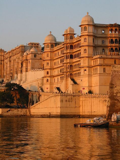 City Palace, Udaipur,Rajasthan, India #Pinned by Sumit Kochar http://www.pinterest.com/sumitkochar/ India Udaipur, City Palace Udaipur, Udaipur India, Cultural Travel, India Architecture, Ancient Indian Architecture, Amazing India, Architectural Art, Nepal Travel