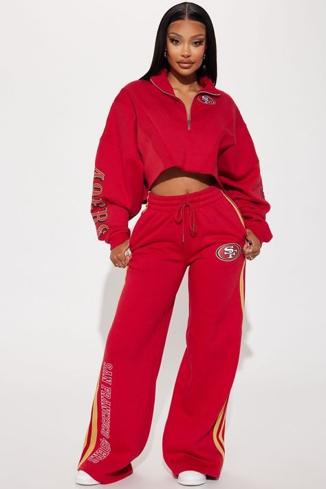 Available In Red. Wide Leg pant Drawstrings 49ers Graphic Front Screen Pair Back To "49ers Cropped Zip Front" Shell: 60% Cotton 40% Polyester Lining: 60% Cotton 40% Polyester Imported | 49ers Second Half Come-Back Wide Leg Pant in Red size Large by Fashion Nova 49ers Outfit, Fashion Nova Outfits, Stylish Summer Outfits, Easy Trendy Outfits, Streetwear Fashion Women, Wide Leg Pant, Girly Outfits, Bottom Clothes, Graphic Tees Women