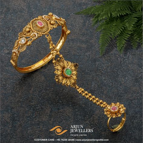 Pohcha Jewellery Gold, Antique Kada Bracelet Gold For Women, Hand Bangles Gold, Hathpan Gold Jewellery, Hand Panja Design Gold, Hath Phool Designs In Gold, Hathful Designs Gold, Hathfool Designs In Gold, Haath Phool Jewellery Gold