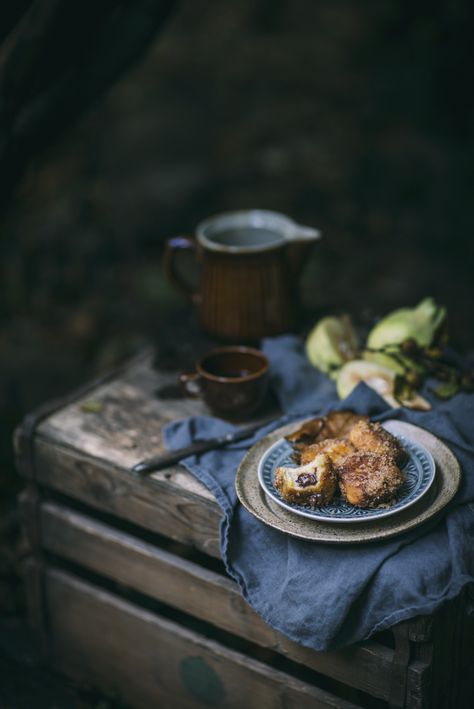 The Best Dark Moody and Rustic Food Photography Lightroom Presets Rustic Food Photography, Pumpkin Balls, Rustic Food, Moody Food Photography, Dark Food Photography, Photography Lightroom, Food Photography Inspiration, Cake Photography, Food Photography Tips