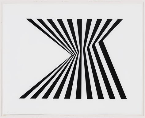 Bridget Riley Art, Bridget Riley Op Art, Bridget Riley, Stencil Ideas, Frank Stella, Art Pics, Optical Art, Kinetic Art, British Artist