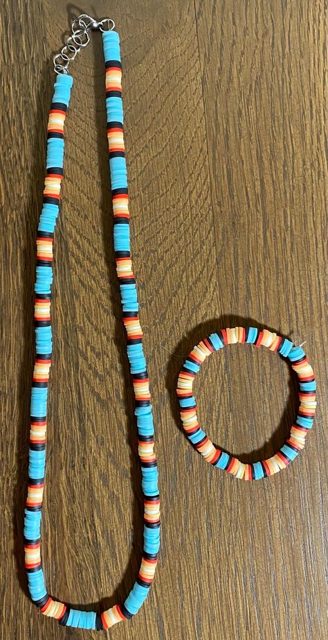 Bracelet and Necklace set Clay Head Bracket Ideas, Western Bracelets Clay Beads, Western Bracelet Ideas, Western Clay Bead Bracelet Ideas, Western Clay Bead Bracelet, Clay Bead Jewelry Ideas, Country Bracelets, Bracelet Ideas Beads, Bracelet Closures