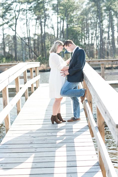 Pictures Of Bridges, Couple Maternity Poses, Marshall Arts, Photo Bridge, Baby Family Pictures, Chesapeake Virginia, Photography And Graphic Design, Valentines Weekend, Maternity Photography Poses Pregnancy Pics