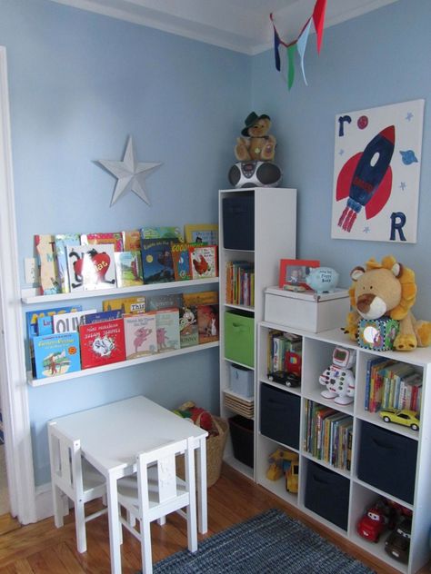 I want a corner of Conner's room like this, but to be a reading corner...just books, and maybe a giant bean bag and pillows! Room With Bookshelves, Boy Toddler Bedroom, Big Boy Bedrooms, Toddler Boys Room, Toddler Rooms, Toddler Bedrooms, Boy Bedroom, Toy Rooms, Big Boy Room