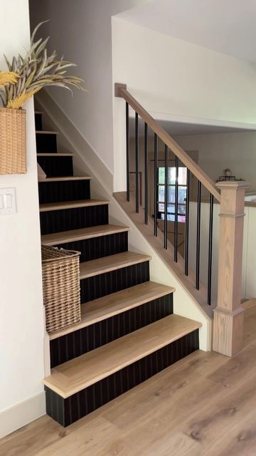 Stairs Renovation, Lights Bathroom, Stairs Makeover, Staircase Remodel, Staircase Makeover, Home Stairs Design, Up House, House Stairs, Minimalist Bathroom