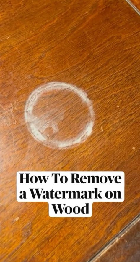 My two-step hack removes water marks from wooden surfaces - the ingredients are cheap and it works overnight Furniture Cleaning Hacks, House Cleaners, Water Rings, Easy Cleaning Hacks, Diy Cleaning Solution, Homemade Cleaning Solutions, Cleaning Tricks, Homemade Cleaning, Diy Cleaning Hacks