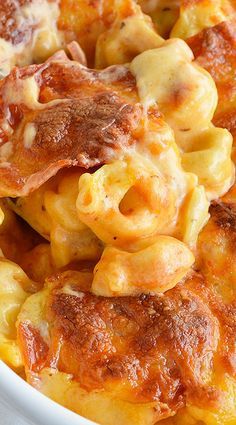 Pepperoni Pizza Tortellini Casserole, Cheese Tortellini Pizza Casserole, Pepperoni Pasta Casserole, Cheese Tortellini Pepperoni Pizza Casserole, Recipes Using Cheese Tortellini, Easy Cheesy Baked Tortellini, Tortellini With Meat Sauce, Cheesy Baked Tortellini, Pepperoni Pizza Casserole Recipe