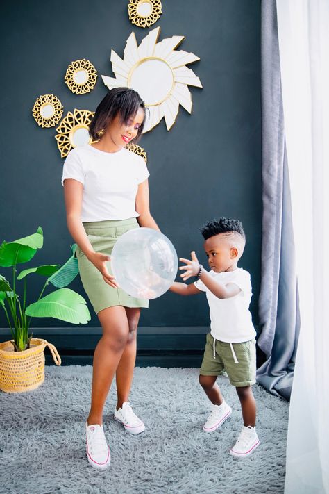 Mother Son Matching Outfits, Texas Outfits, School Dance Outfits, Mom And Son Outfits, Son Outfits, Mother Baby Photography, Coordinates Outfits, Mother Son Dance, Mom And Son