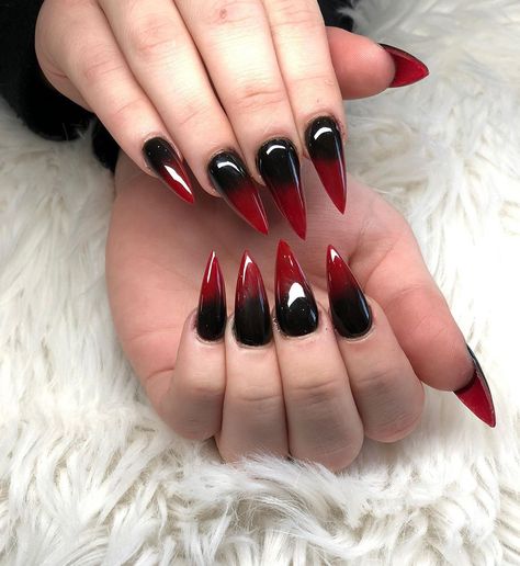 +21 Top Black And Red Ombre Nails Dark Red Ombre, Red Black Nails, Ombre Nail Design, Vampire Nails, Black To Red Ombre, Black Ombre Nails, Red Ombre Nails, Black Stiletto Nails, Dark Red Nails