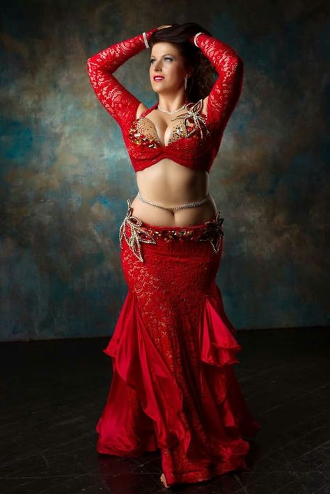 Belly Dress, Belly Dancer Costumes, Harem Girl, Belly Dance Dress, Belly Dance Outfit, Red Costume, Dance Outfit, Flamenco Dancers, Indian Photoshoot