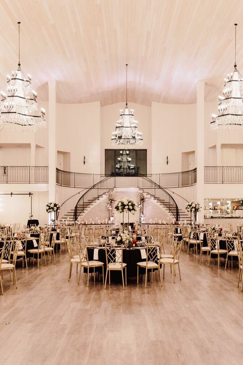 Large Wedding Venue Decor, White Iron Ridge Wedding, White Iron Ridge, Small Banquet Hall Design, Event Centre Design, Modern Wedding Venue Ideas Indoor, Event Room Design, Modern Wedding Venue Ideas, Event Building