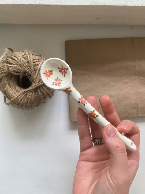 Ceramics Spoon, Clay Spoon, Clay Spoons, Clay Kitchen, Ceramics Tableware, Spoons Diy, Spoon Ceramic, Pottery Spoon, Diy Air Dry Clay