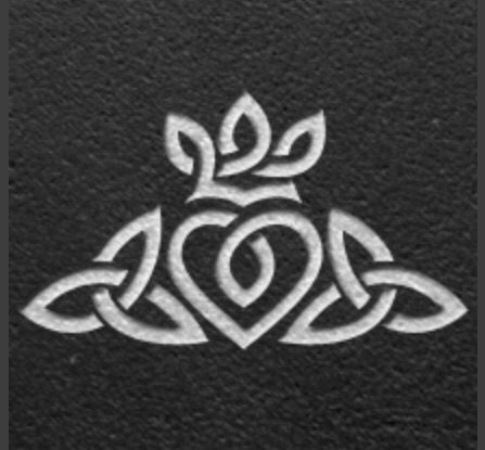 Celtic symbol of friendship and love. I want this as a ring on my wedding ring finger, with the crown towards my nail, like a Claddagh. Celtic Symbol For Friendship, Claddagh Tattoo, Wedding Band Tattoo, Tattoo Band, Wedding Ring Tattoo, Tattoo Wedding Rings, Tattoo Schrift, Irish Tattoos, Celtic Symbol