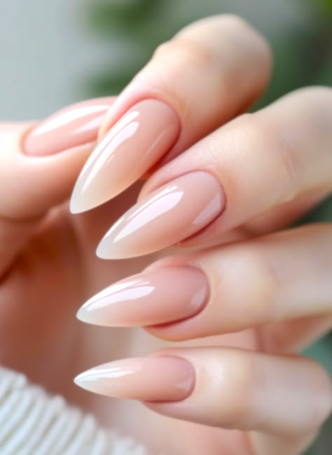 Nude Nail Ideas Acrylic, Nude Nail Ideas Short, Thai Nails, Nails Design Nude, Nude Nails With Rhinestones, Nude Nails Inspiration, Glitter Nude Nails, Nude Nails Design, Nude Nails Acrylic