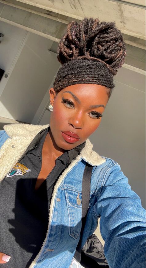 Loc Updo Styles Short With Bangs, Locs Updo With Bangs, Locs Hairstyles For Women With Bangs, Side Swoop With Locs, Updo For Dreads Black Women, Locs Bangs Hairstyles For Women, Loc Styles With Flowers, Loc Hairstyles With Swoop, Locs With Big Forehead