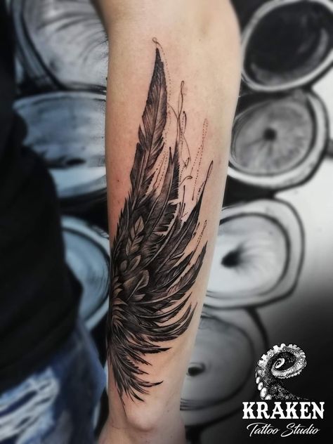 Angel Wings Tattoo Arm Women, Eagle Wing Shoulder Tattoo, Wing Cover Up Tattoos For Women, Fallen Wings Tattoo, Wing On Forearm Tattoo, Female Wing Tattoos, Angel Wing Leg Tattoo, Raven Wing Tattoo Feminine, Forearm Wing Tattoo Women