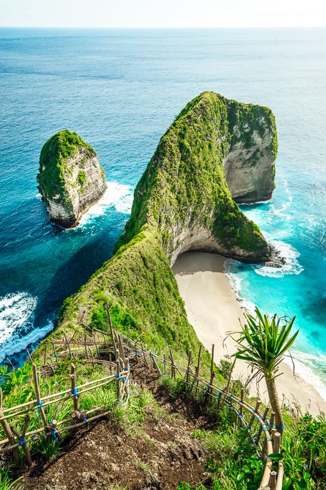 Kelingking Beach, World Clipart, Indonesia Tourism, Magic Nature, Voyage Bali, Bali Vacation, Beach Bali, Nusa Penida, Bali Island