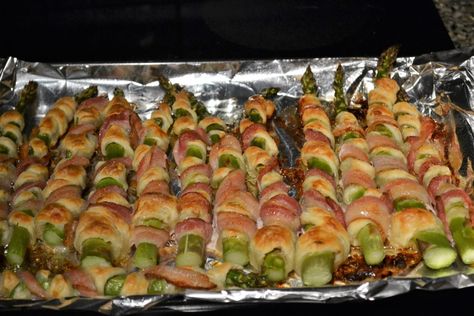 The Cheap Chef - Bacon & Puff Pastry Wrapped Asparagus Puff Pastry Bacon Asparagus, Bacon Wrapped Asparagus Puff Pastry, Bacon And Puff Pastry Wrapped Asparagus, Bacon And Puff Pastry, Pastry Wrapped Asparagus, Appetizers Puff Pastry, Pastries Ideas, Puff Pastry Bacon, Cold Veggie Pizza