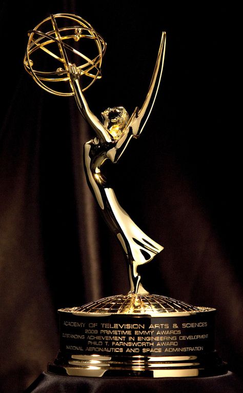 Primetime Emmy Award, 2014 Printable Ballot Emmy Award Trophy, Detective Game, True Detective, The Emmys, Crazy Eyes, Awards Trophy, Emmy Award, Orange Is The New, Comedy Series