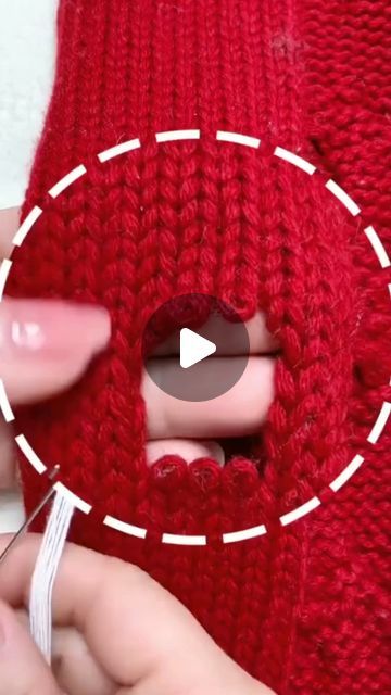 Advanced Sewing Projects, Casting Off Knitting, Knitting Hacks, Knitting Stitches Tutorial, Sew Ins, Repair Clothes, Knitted Afghans, Knitting Patterns Free Cardigans, Knitted Baby Blankets