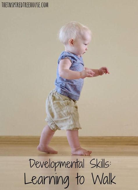 WHAT AGE DO BABIES WALK? W IS FOR WALKING! - The Inspired Treehouse Teaching Babies, Pediatric Physical Therapy, Summer Fashion Ideas, Baby Reading, Baby Walking, Baby Mine, Adorable Newborn, Garden Wood, Baby Legs