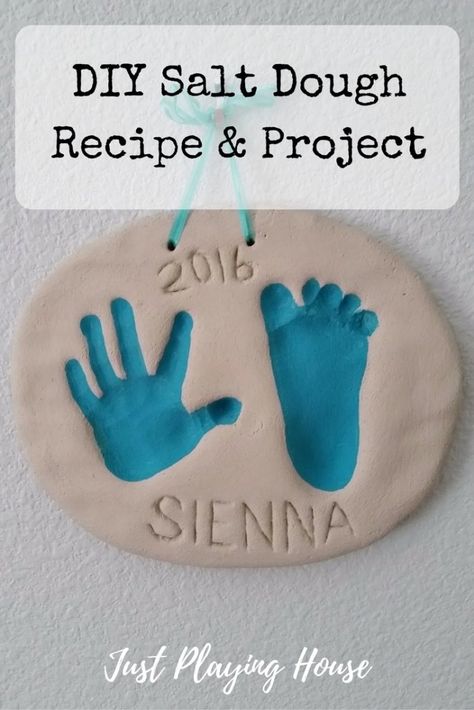 Salt Dough Recipe - DIY Handprint Project - Baby - Kids Craft Diy Salt Dough, Cute Diy Crafts, Salt Dough Crafts, Salt Dough Recipe, Footprint Crafts, Dough Ornaments, Baby Handprint, Handprint Crafts, Creation Deco