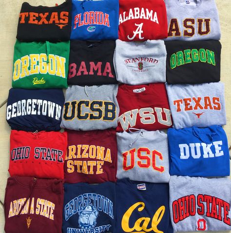 College Sweatshirt Outfit, College Outfits Aesthetic, Danville California, Baseball Jacket Outfit, Sukajan Jacket, Thrift Inspo, Airport Fits, Hoodies Aesthetic, High School Outfits