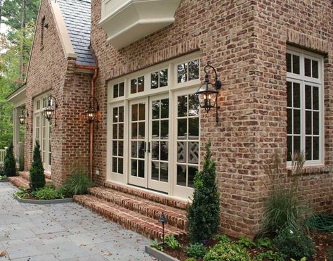 Clay Brick - Nitterhouse Masonry  Any idea of color? Brick House Exterior Colors Schemes, Home Exterior Colors Schemes, Pavers Patio, Exterior Siding Options, Red Brick House Exterior, Red Brick Exteriors, Sandstone Pavers, Brick Projects, Antique Brick