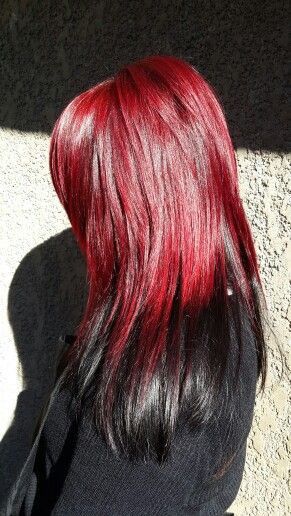 Red Hair Black Bangs, Red Hair Black Tips, Red Hair With Black Tips, Black Hair Red Tips, Halo Hair Color, Red Halo Hair, Hair Color With Bangs, Black And Red Hair, Haircut Aesthetic