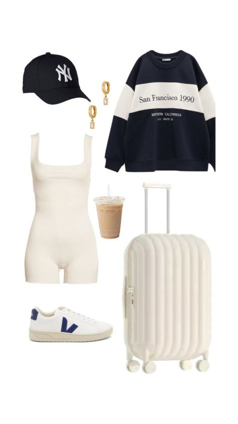 Ibiza Airport Outfit, Airport Inspo Outfits, Airport Outfit Inspo Summer, Airport Outfit Tropical Vacation, Airport Outfit Shein, Airport Outfit Kpop Dr, Airplane Outfit Summer Airport Style, White Airport Outfit, Airport Fits Summer