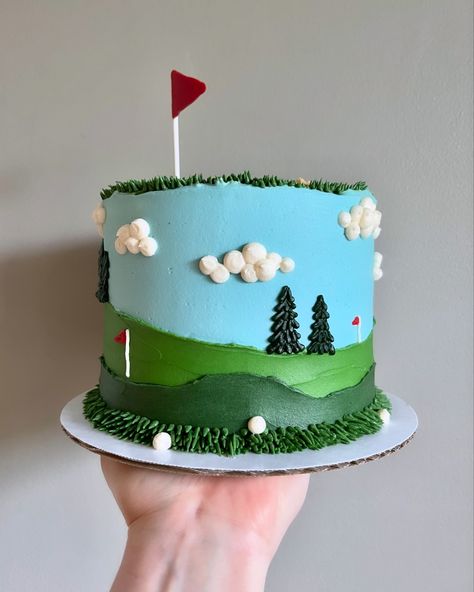 I don’t like golf, but I like this cake and that’s basically the same thing ⛳️ 🏌🏼‍♂️ • • Order sporty birthday cakes on our website 🔗 in bio! • • #golfcake #buttercreamcakes #buttercreamcake #buttercream #buttercreamart #customcake #cakedecorating #cakestagram #cakedesign #instacake #cakeideas #vermontbakery #vermontbaker #homebaker #homebakery #bakergram #vermont #madeinvermont #madeinvt #shelburnevermont #shelburnevt #bluehousebakeshop #cake #baker #pastrychef Golf Cake Buttercream, Golf Themed Cakes, Half Sheet Cake, Golf Birthday Cakes, Baseball Cake, Golf Cake, Golf Birthday Party, Cream Art, Golf Birthday