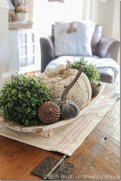 Fall Coffee Table, French Script, Fall Farmhouse, Autumn Decorating, Table Scape, Table Inspiration, Farmhouse Fall Decor, Fall Mantel Decorations, Fall Mantel