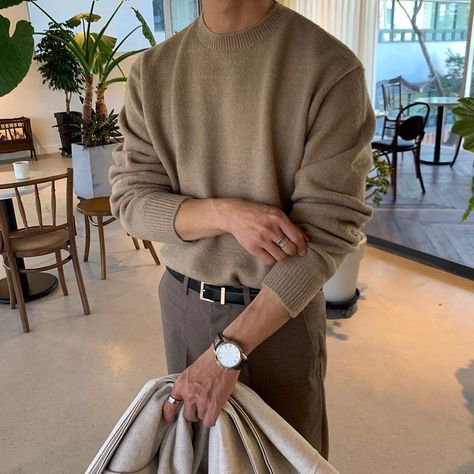 Men’s outfit Ropa Semi Formal, Mens Business Casual Outfits, Sneaker Trend, Classy Outfits Men, Fall Outfits Men, Men Stylish Dress, Guys Clothing Styles, Classy Men, Mens Outfit Inspiration