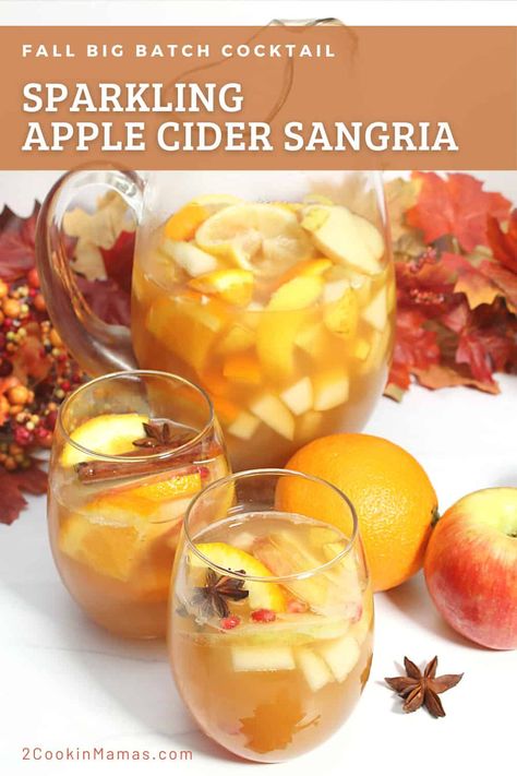 Sparkling Apple Cider Sangria Fall Sangria Recipes White, Sparkling Apple Cider Sangria, Thanksgiving Sangria, Apple Cider Sangria Recipe, Fall Sangria Recipes, Sparkling Apple Cider, Sparkling Sangria, White Sangria Recipe, Apple Sangria