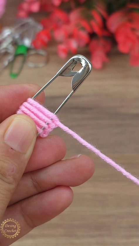 Sevil Topal | 💯👌I made it with knitting thread using a safety pin and took a video of it. #crochet #knitting | Instagram Easy Yarn Gifts, Quick Earrings To Make, Leftover Yarn Projects Crochet Ideas, Crafts Made With Buttons, Crafts With Safety Pins, What To Crochet With Pink Yarn, Crochet With Thread Patterns, Quick And Easy Yarn Crafts, Easy Step By Step Crochet For Beginners