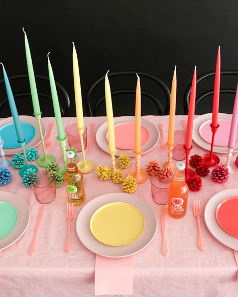 Colored Candles, Fest Temaer, Friendsgiving Party, Rainbows Christmas, Rainbow Birthday Party, Rainbow Wedding, Oh Happy Day, Festa Party, Rainbow Theme