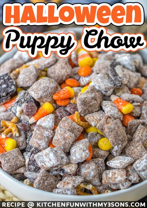 Halloween Puppy Chow is a fun and festive treat that is perfect for fall and Halloween. It is a great balance of salty and sweet, making it great for parties or a tasty snack. Easter Puppy Chow, Halloween Muddy Buddies, Halloween Puppy Chow, Puppy Chow Mix, Chex Snack Mix, Puppy Chow Christmas, Chex Mix Puppy Chow, Halloween Snack Mix, Halloween Puppy