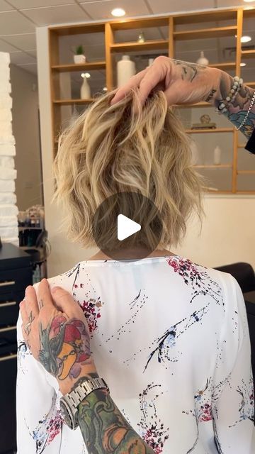 Choppy Bob Hairstyles For Fine Hair, Shaggy Bob Hairstyles, Bob Hairstyles For Thick, Corte Bob, Choppy Bob Hairstyles, Vlasové Trendy, Growing Out Short Hair Styles, Trendy Short Haircuts, Summer Dresses For Wedding Guest