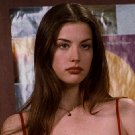 Liv Tyler - Corey Mason Live Tyler 90s, Liv Tyler 90s Aesthetic, Corey Mason Empire Records, Luv Tyler 90s, Liz Tyler 90s, Liv Tyler Now, 1990s Actresses, Red Head Celebrity, 80s Face Claims Girl