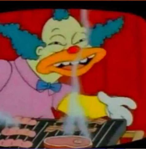 Krusty The Clown, Simpsons Art, Cartoon Memes, Cartoon Icons, Funny Reaction Pictures, Cartoon Profile Pics, Vintage Cartoon, Meme Faces, Cartoon Pics