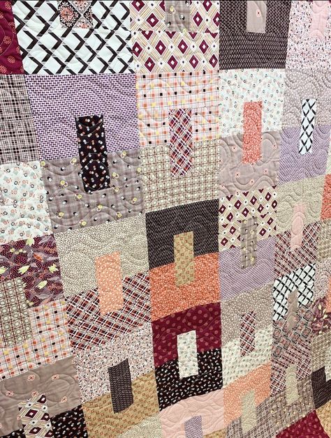 Denyse Schmidt Quilts, Quilt Traditional, Neutral Quilts, Layer Cake Quilt Patterns, Neutral Quilt, Block Quilts, Cake Quilt, Shirt Quilts, Flannel Quilts