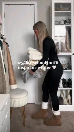 @elainamich on Tiktok . . . #tiktok #fashion #schooloutfit #winter #ootw #outfitinspo #warm #coldweather #trendy #miniuggs #fleece Cute Cozy Winter Outfits Comfy, Outfit In Rainy Days, School Outfits For College Winter, Fits Inspo Trendy, Autumn Outfit For School, Lazy Days Outfits, Comfy Warm Outfits Winter, Outfit Ideas Everyday Winter, Outfits For A Cold Day For School