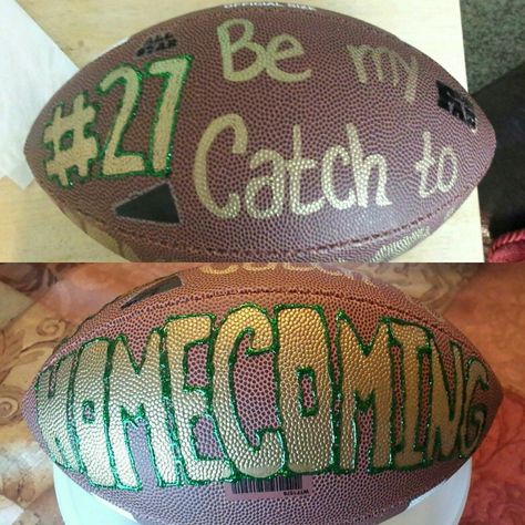 Asking my football player to Hoco ❤ #football #homecoming #proposal #cute… Country Homecoming Proposal, Football Proposal, Sadie Hawkins Proposals, Girl Ask Guy, Football Promposal, Sadies Proposal, Cute Hoco Proposals, Country Prom, Prom Posters