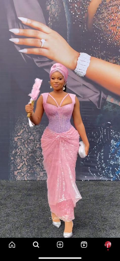 Lace With Corset Styles, One Hand Asoebi Lace Styles, Traditional Asoebi Styles, George Attire For Women, Asoebi Ladies Styles, Pink Traditional Dress African, Aseobi Design 2024 Lace Styles, Nigerian Lace Designs For Women, Nigerian Wedding Lace Styles