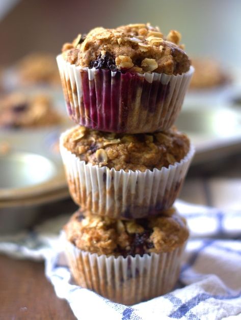 Vegan Blackberry Muffins with Oatmeal Streusel Topping Oatmeal Streusel Topping, Muffins With Oatmeal, Oat Streusel Topping, Vegan Breakfast Smoothie, Blackberry Muffins, Blackberry Muffin, Baked Breakfast Recipes, Vegan Breakfasts, Eating Vegan