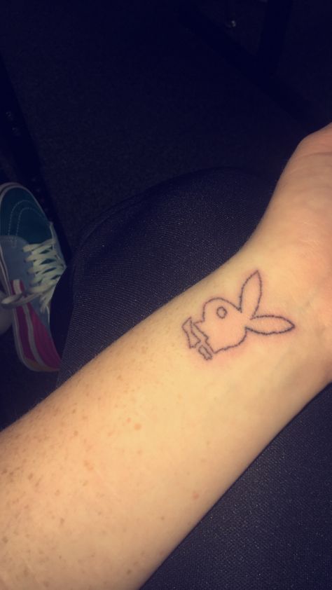 Stick And Pokes With Meaning, Matching Stick And Pokes For Best Friends, Cute Stick And Poke Tattoo, Stick N Poke Ideas, Cute Stick And Poke, Tattoo Stick And Poke, Stick And Poke Ideas, Practice Tattoos, Playboy Tattoo