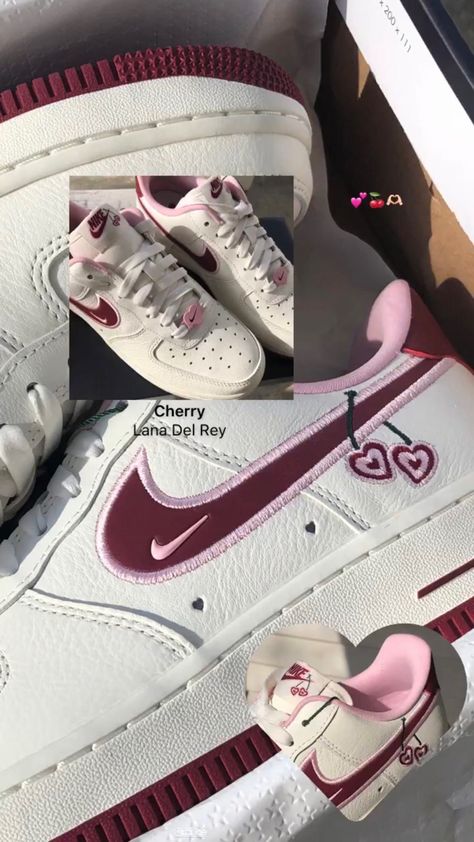 Nike Fashion Shoes, Rare Sneakers, Pretty Shoes Sneakers, Shoes Heels Classy, Nike Force, Heels Classy, Image Fun, Nike Air Force Ones, Aesthetic Shoes