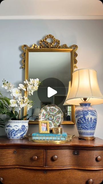 Sarah Boutwell on Instagram: "My go-to formula for a lovely vignette— Something to sit on, Something to shine, Something to layer, Something alive, Something warm, and Something bright, and a family photo to bring things to life.  #vignettestyling #grandmillennialhome" Credenza Styling, Vignette Styling, Styling Shelves, Traditional Interior, Quilting Tips, Decorating Tips, Living Room Decor, Diy Projects, Projects To Try