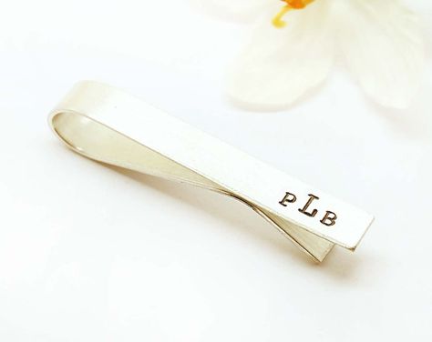 Browse unique items from MetalandIdea on Etsy, a global marketplace of handmade, vintage and creative goods. Men Wedding Accessories, Personalized Tie Clip, Grooms Men, Personalized Tie, Wallet Insert, Groom Gift, Tie Bar, Father Of The Bride, Groom And Groomsmen